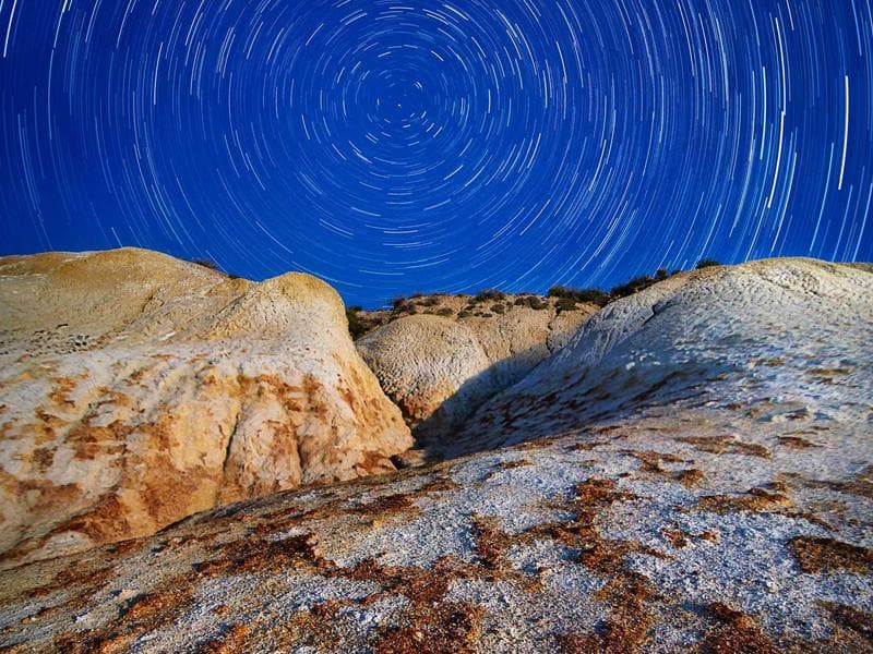 Desarrollo web interactivo con HTML, CSS y JavaScript en tiempo real